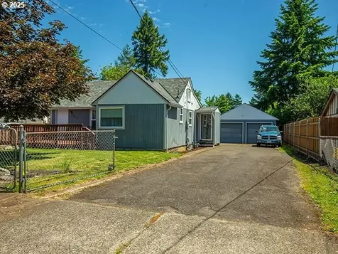 4930 SE 113th Avenue Portland OR 97266