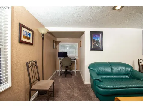 4930 SE 113th Avenue Portland OR 97266