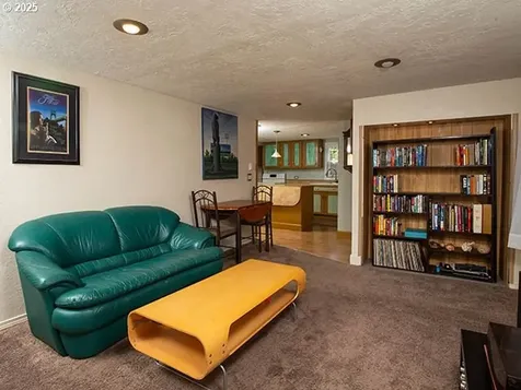 4930 SE 113th Avenue Portland OR 97266