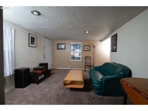 4930 SE 113th Avenue Portland OR 97266