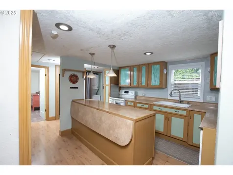 4930 SE 113th Avenue Portland OR 97266