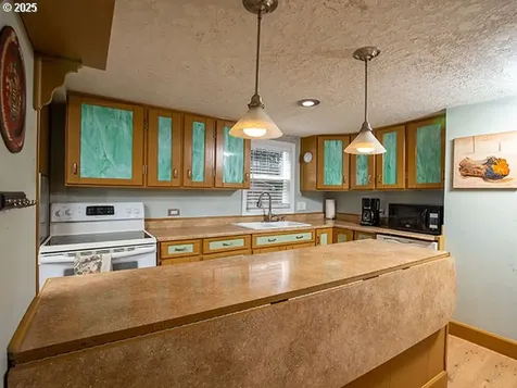 4930 SE 113th Avenue Portland OR 97266