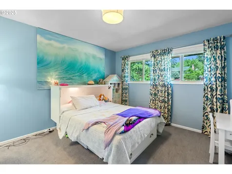 7580 Ridge Drive Gladstone OR 97027