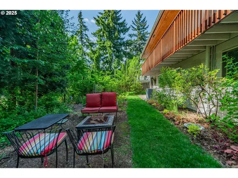 7580 Ridge Drive Gladstone OR 97027