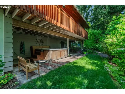 7580 Ridge Drive Gladstone OR 97027