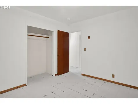 5546 S Shore Drive Florence OR 97439