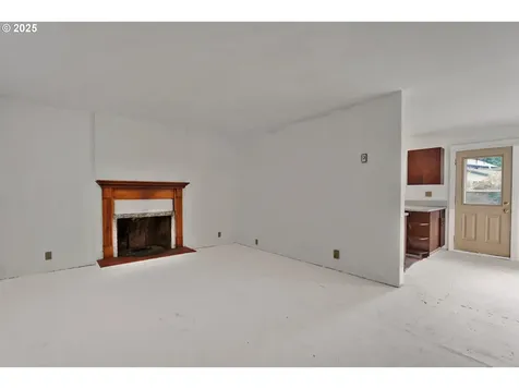 5546 S Shore Drive Florence OR 97439