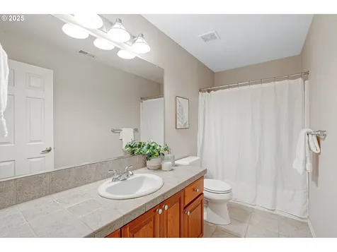 7001 SW Bouchaine Street Wilsonville OR 97070