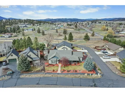 147 NW Saddlehorn Court Prineville OR 97754