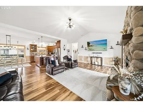 147 NW Saddlehorn Court Prineville OR 97754