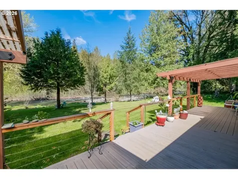42927 Island Inn Drive Lebanon OR 97355