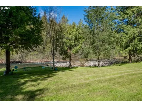 42927 Island Inn Drive Lebanon OR 97355