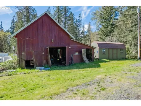 42927 Island Inn Drive Lebanon OR 97355