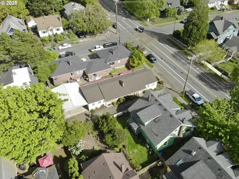 3023 SE Gladstone Street Portland OR 97202
