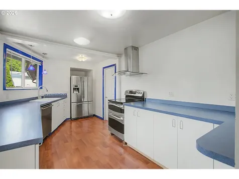 11625 NE Siskiyou Street Portland OR 97220