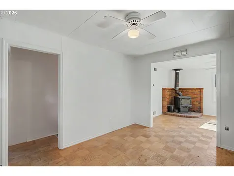11625 NE Siskiyou Street Portland OR 97220
