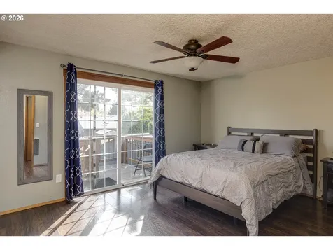 1022 NE 196th Avenue Portland OR 97230
