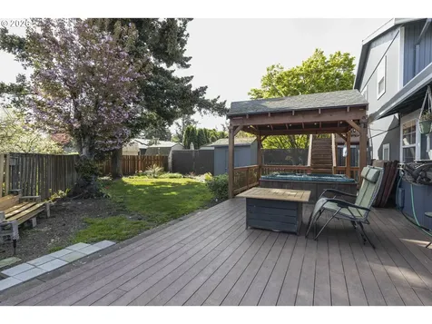 1022 NE 196th Avenue Portland OR 97230