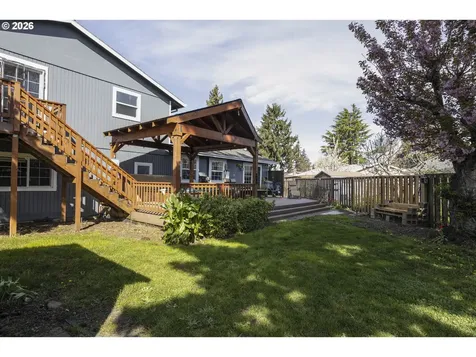 1022 NE 196th Avenue Portland OR 97230