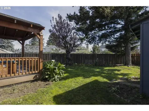 1022 NE 196th Avenue Portland OR 97230