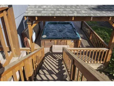 1022 NE 196th Avenue Portland OR 97230