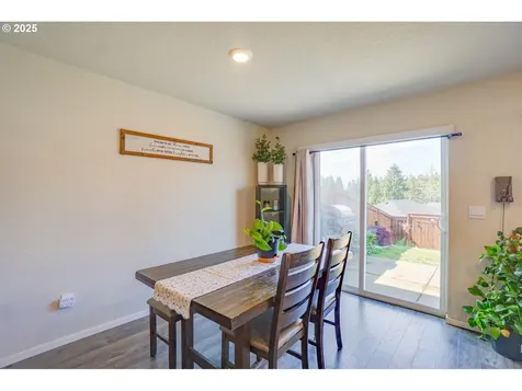 2804 N 3rd Way Ridgefield WA 98642