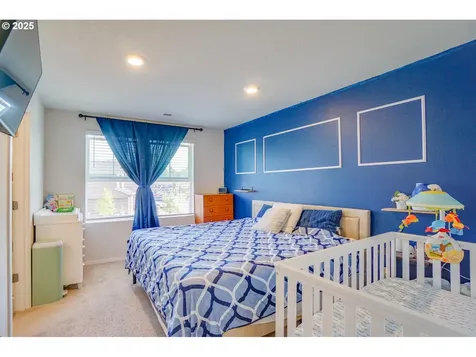 2804 N 3rd Way Ridgefield WA 98642