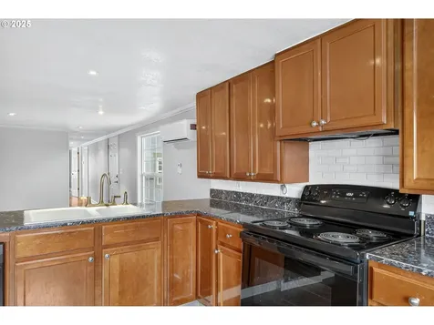681 SW Concord Way Beaverton OR 97006