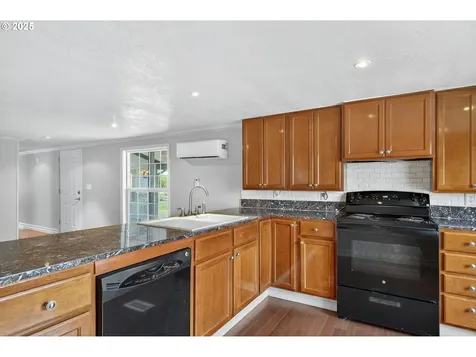 681 SW Concord Way Beaverton OR 97006