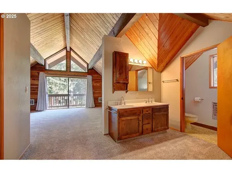 22813 NE 28th Street Camas WA 98607