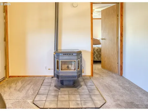 51550 SE 6th Street Scappoose OR 97056