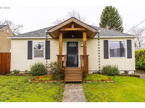 1215 NE 80th Avenue Portland OR 97213