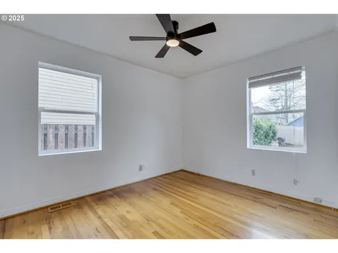 1215 NE 80th Avenue Portland OR 97213