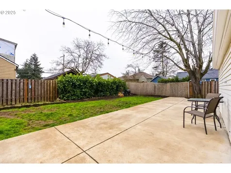 1215 NE 80th Avenue Portland OR 97213