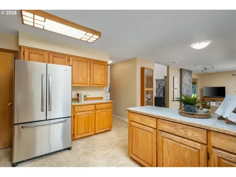 31200 SW Peach Cove Road West Linn OR 97068