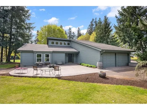 31200 SW Peach Cove Road West Linn OR 97068