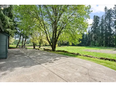 31200 SW Peach Cove Road West Linn OR 97068