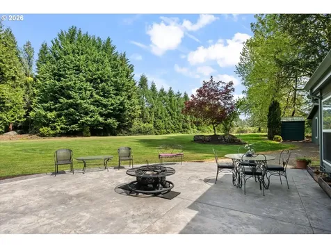 31200 SW Peach Cove Road West Linn OR 97068
