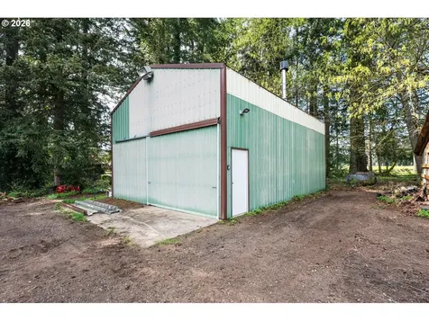 31200 SW Peach Cove Road West Linn OR 97068