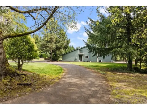31200 SW Peach Cove Road West Linn OR 97068