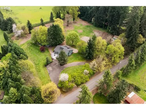 31200 SW Peach Cove Road West Linn OR 97068