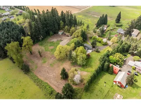 31200 SW Peach Cove Road West Linn OR 97068
