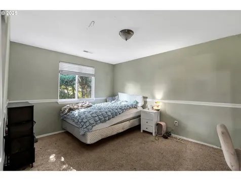 1817 SE 186th Place Vancouver WA 98683