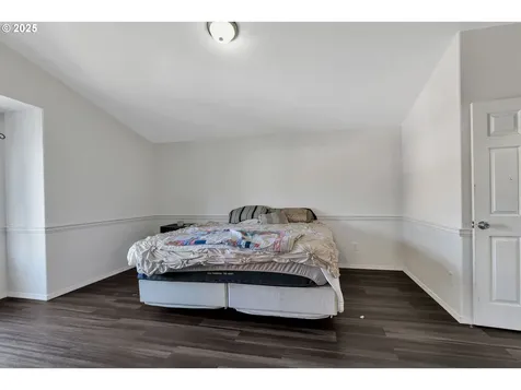 1817 SE 186th Place Vancouver WA 98683