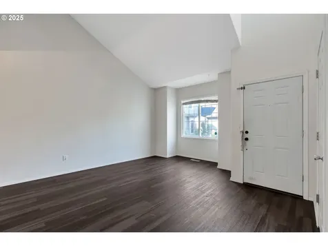 1817 SE 186th Place Vancouver WA 98683