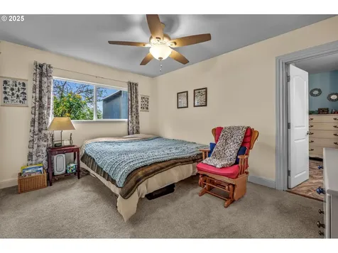 57630 Old Portland Road Warren OR 97053