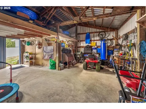 57630 Old Portland Road Warren OR 97053