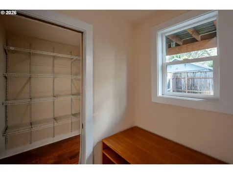 110 W 8th Street The Dalles OR 97058