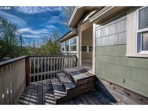 110 W 8th Street The Dalles OR 97058