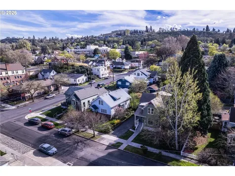110 W 8th Street The Dalles OR 97058